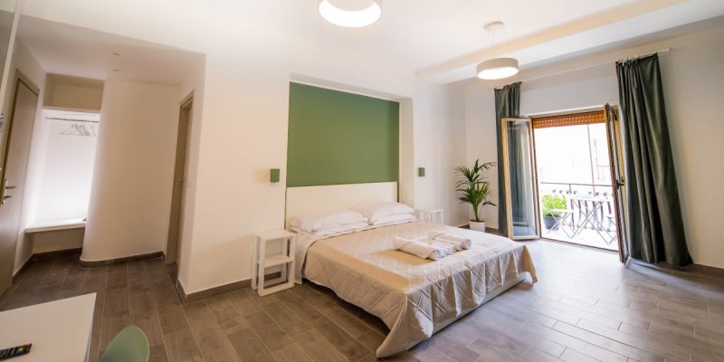 akheilos-bed-and-breakfast-soverato-stanza1-01